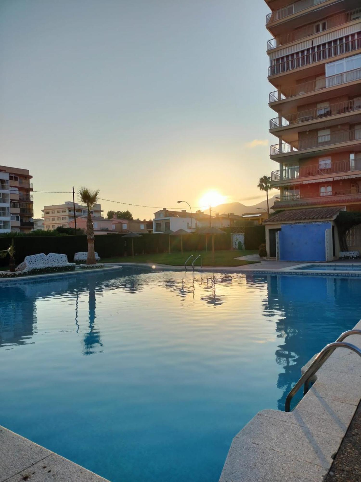 Costa Brazil Sunset Apartment 贝尼卡西姆 外观 照片